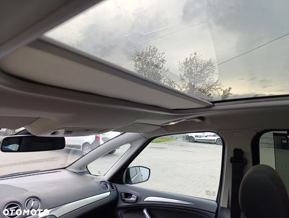 Ford S-Max 2.0 TDCi DPF Titanium - 21