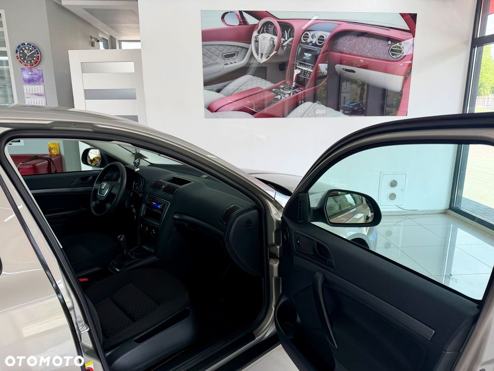 Skoda Octavia 1.4 TSI Family Plus - 36