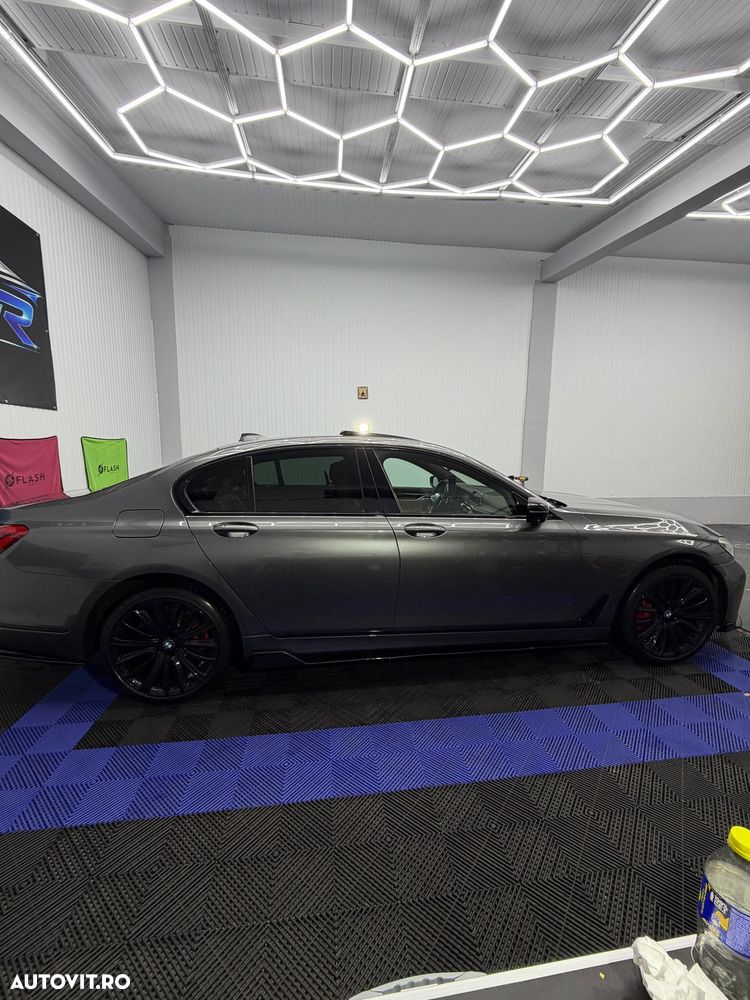 BMW Seria 7 - 4