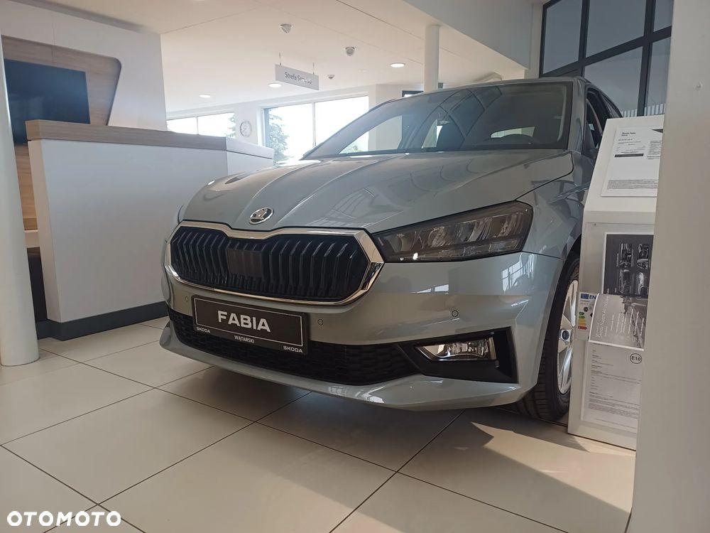 Skoda Fabia 1.0 TSI Drive - 2