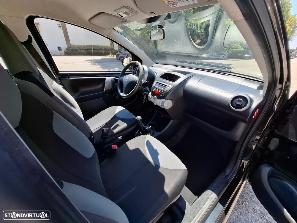 Peugeot 107 1.0 Access - 12