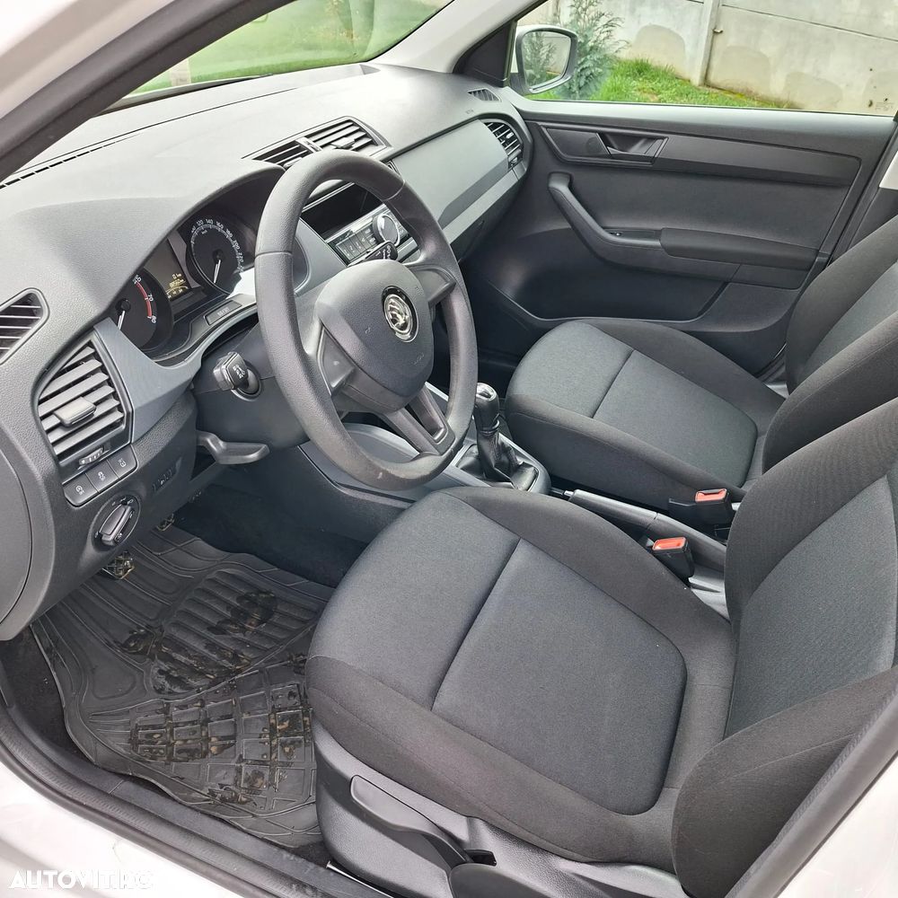 Skoda Fabia 1.0 MPI Active - 6