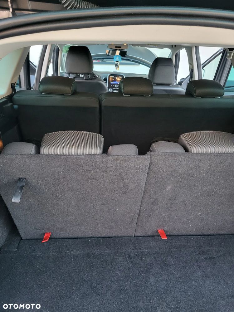 Renault Scenic - 15