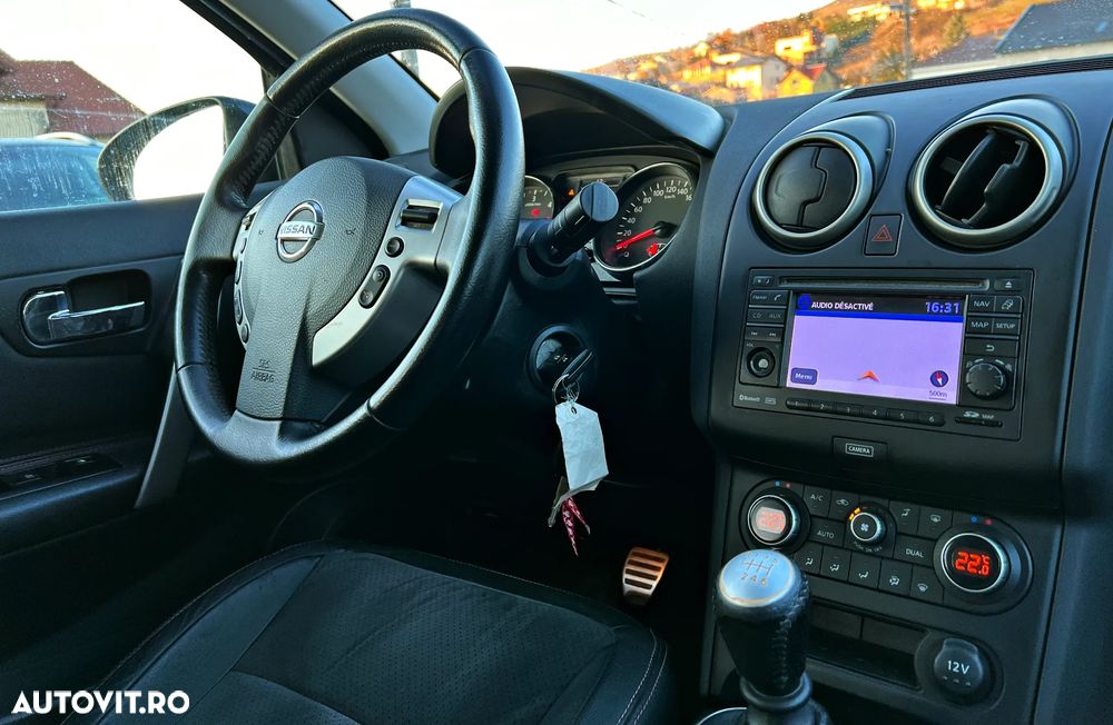Nissan Qashqai 1.6 DCI Start/Stop Tekna - 10