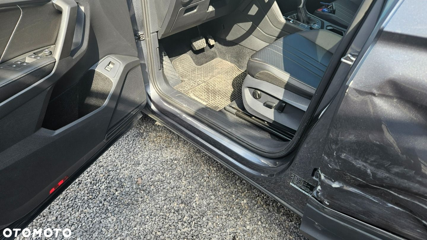 Volkswagen Tiguan - 16