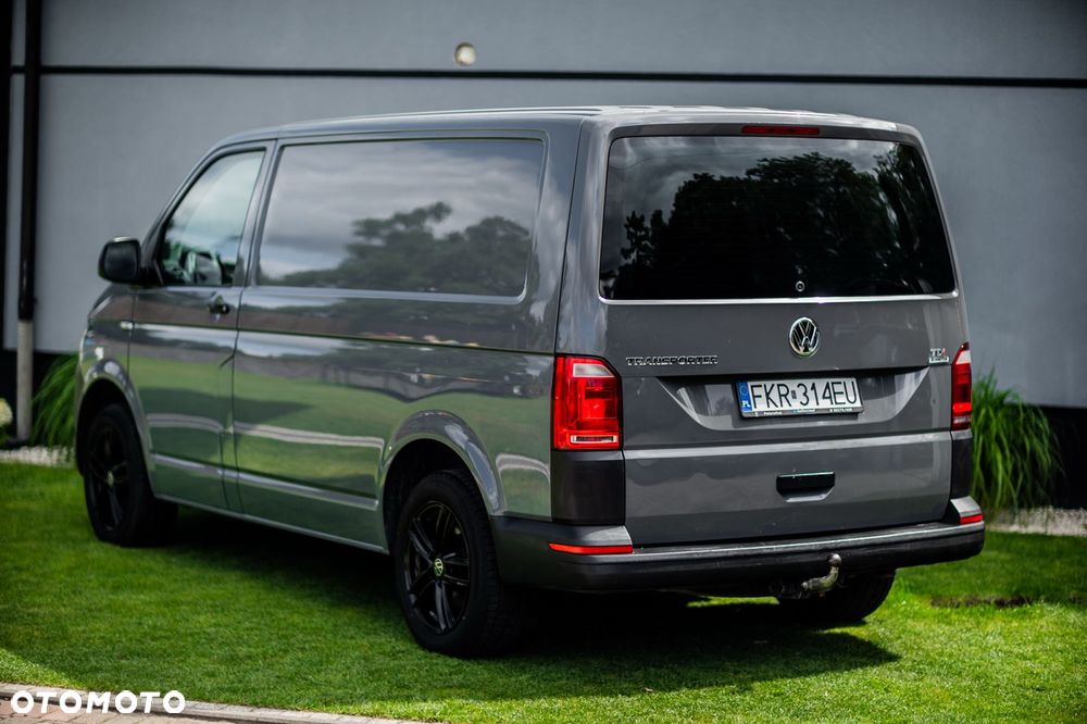 Volkswagen Transporter - 3