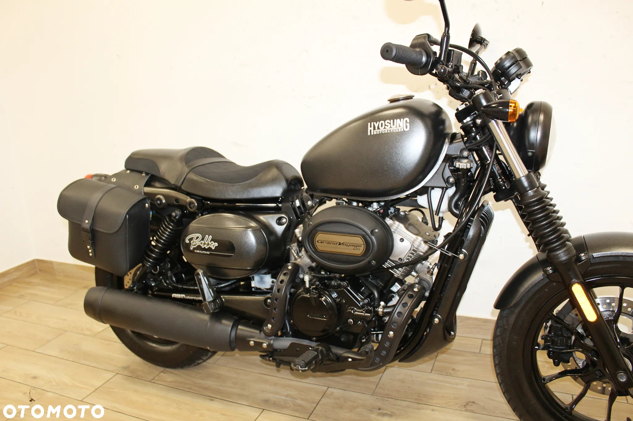 Hyosung GV - 7