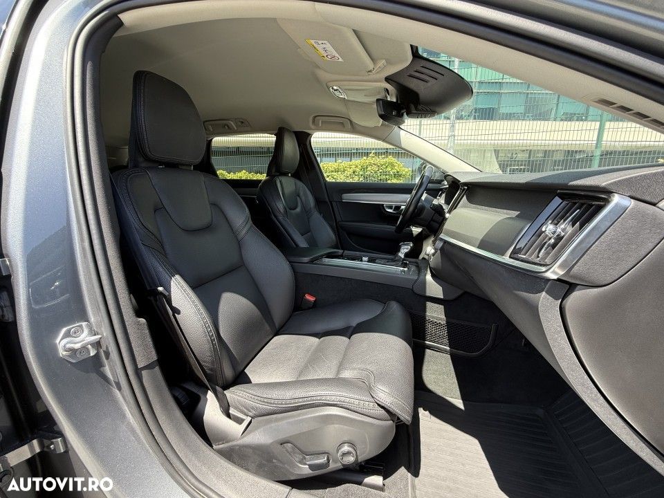 Volvo V90 Cross Country D4 AWD Geartronic - 17