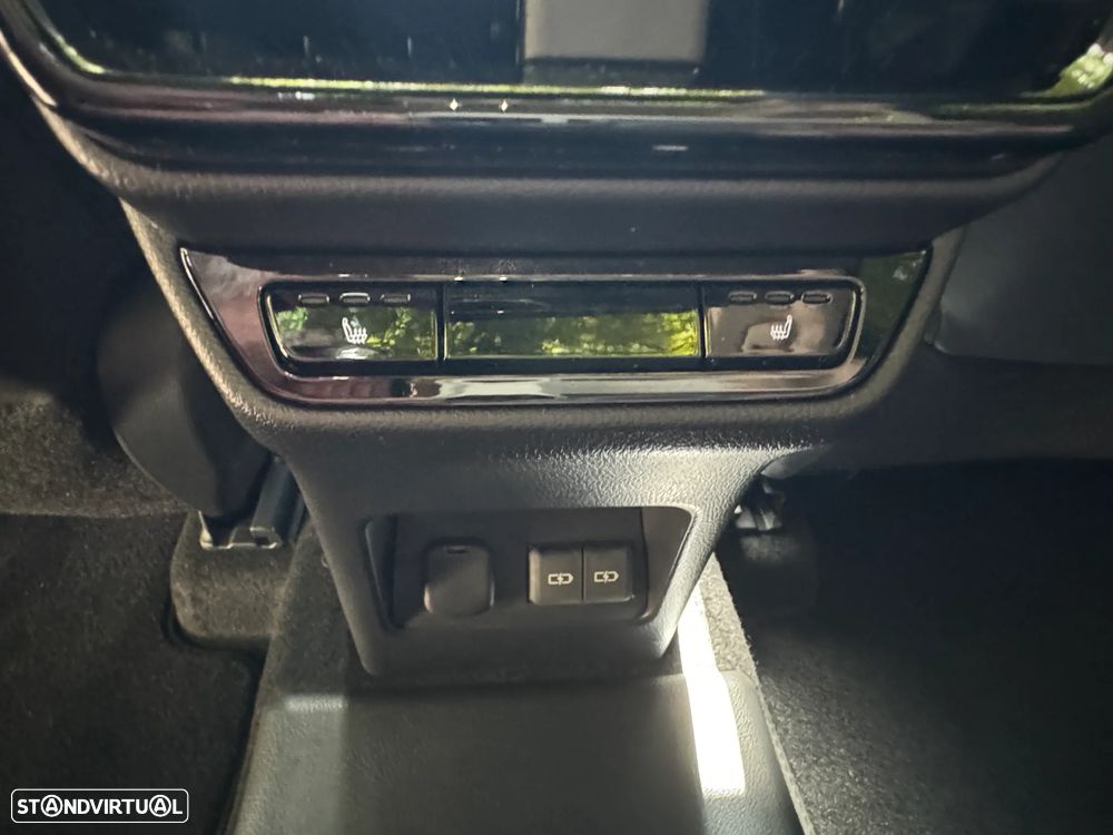 Lexus NX 450h+ Premium - 31