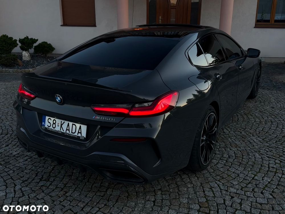 BMW Seria 8 M850i xDrive - 1