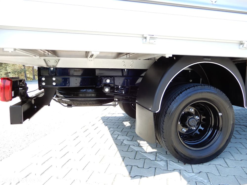 Mercedes-Benz Sprinter 519 CDI V6 3.0 CDI 190 KM FIRANA X 2 Skrzynia 4.52 Cm 9 E.Palet Dach Suwany Lakier Metalik Rozstaw Osi 4325 mm WZMACNIANY Stan Auta NOWY JEDYNY TAKI PRAWDZIWY UNIKAT - 20