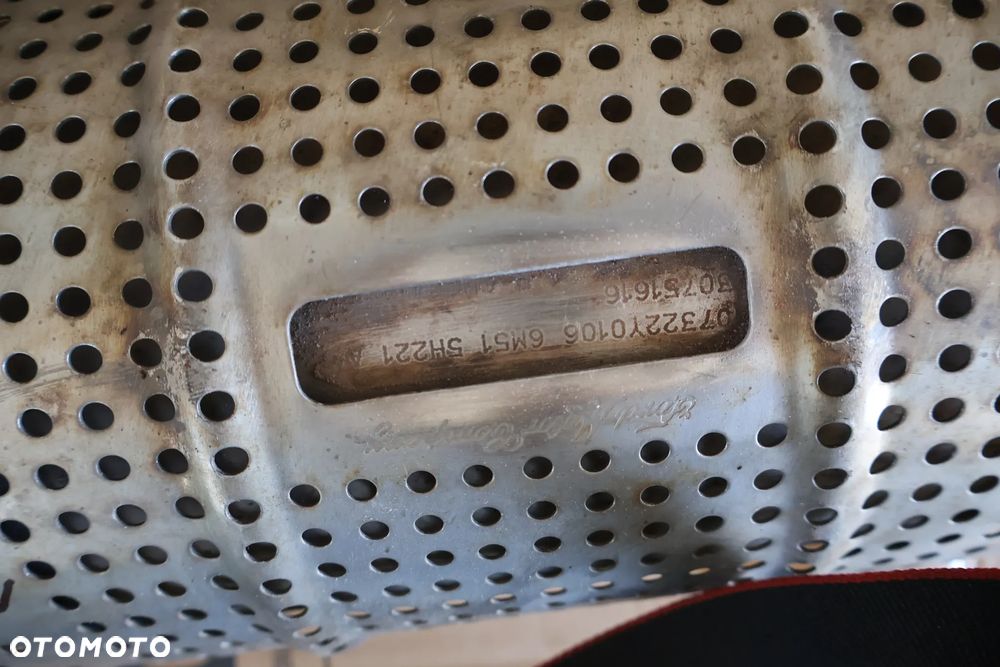 VOLVO V50 C30 S40 II 2.0 D 136 FILTR DPF FAP ORYGINAŁ 04-12R - 2