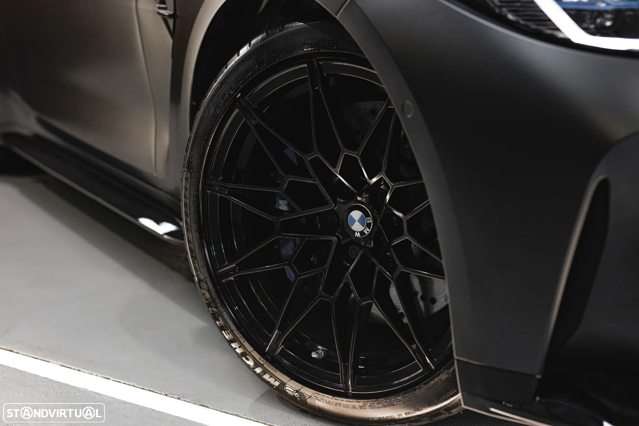 BMW M4 Competition xDrive - 8