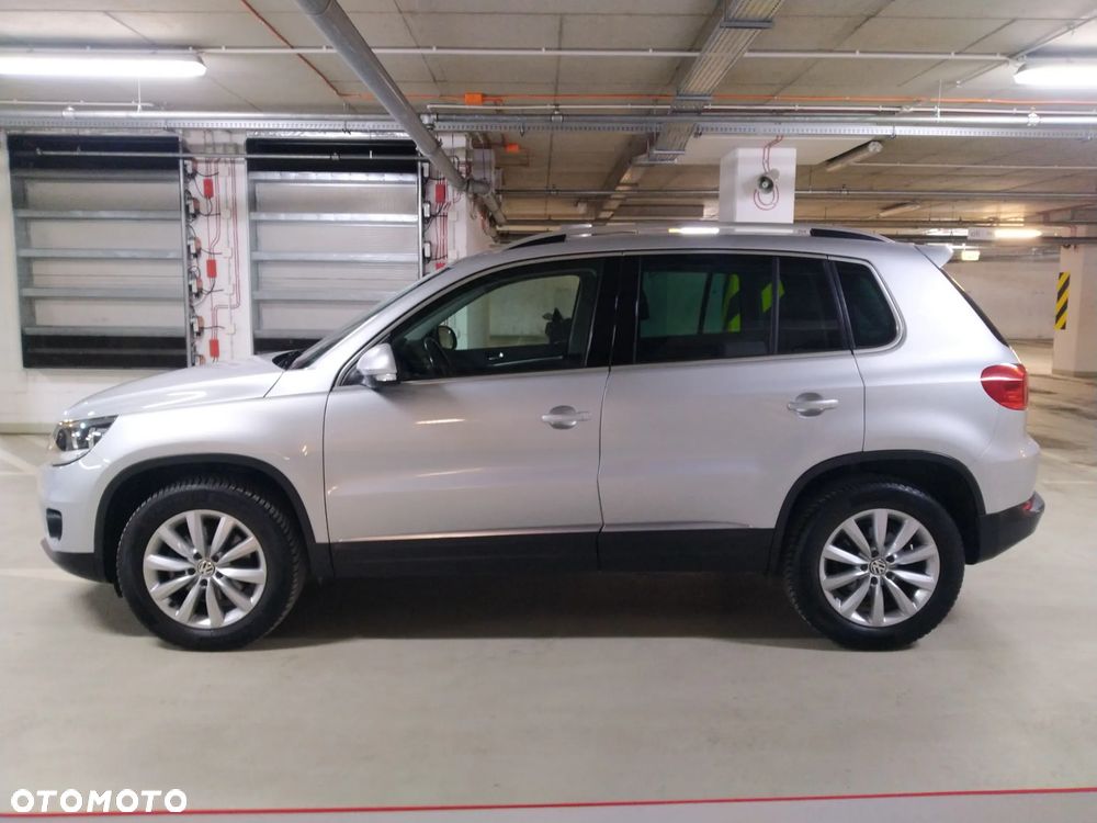Volkswagen Tiguan - 8
