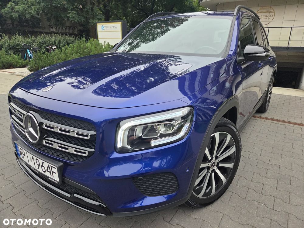 Mercedes-Benz GLB 250 4-Matic 8G-DCT - 11