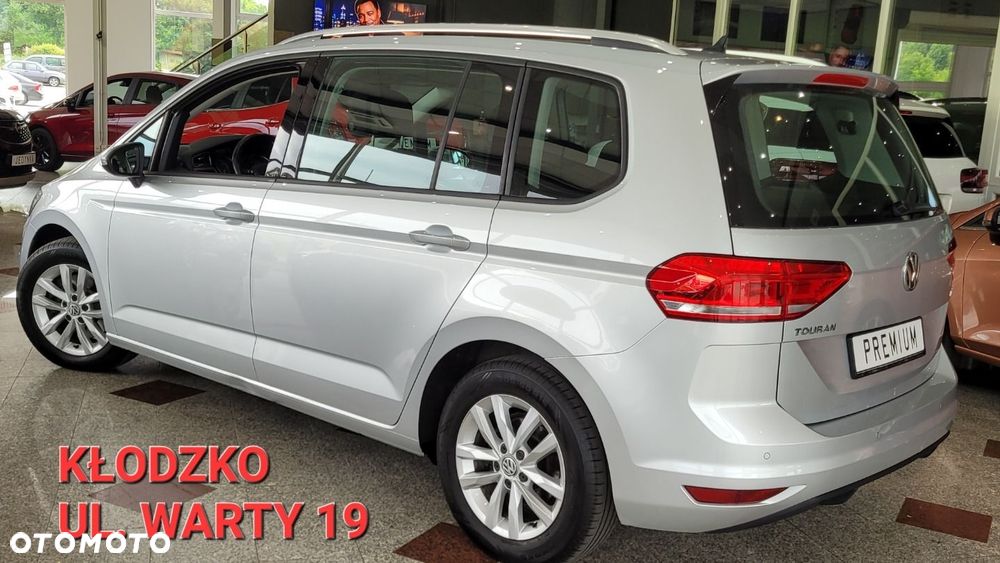 Volkswagen Touran - 5