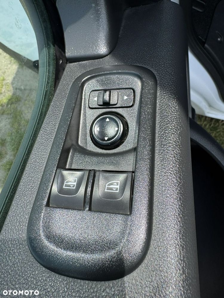 Renault Master - 18