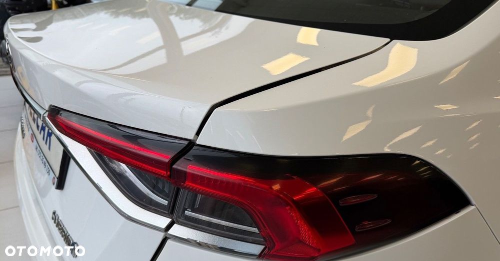 Toyota Corolla - 13