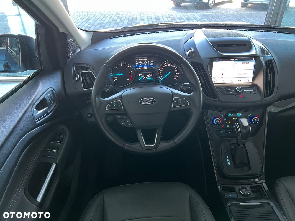 Ford Kuga 2.0 TDCi FWD Titanium - 35