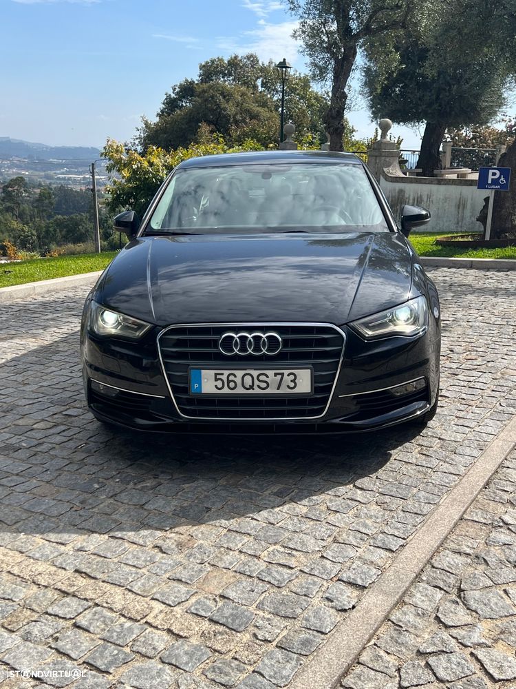 Audi A3 Limousine 1.6 TDI Attraction - 2
