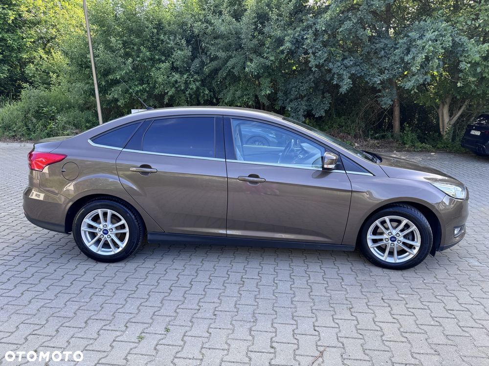 Ford Focus - 3