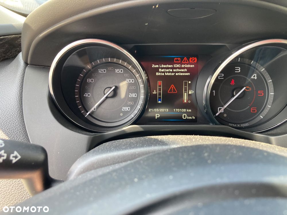 Jaguar XE 20d R-Sport - 6