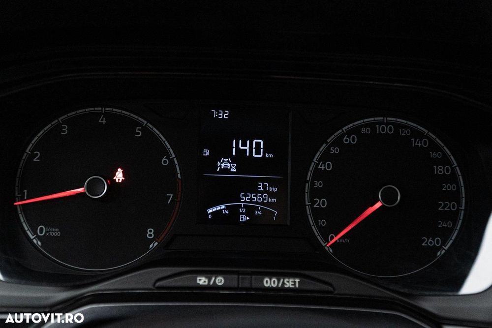 Volkswagen Polo 1.0 Comfortline - 23