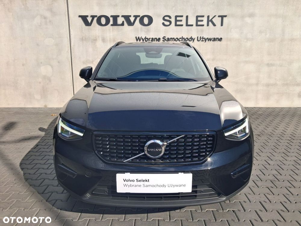 Volvo Xc40 2025 photo 2