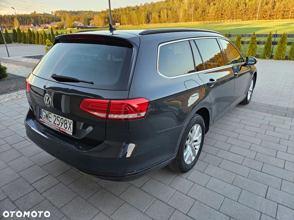 Volkswagen Passat 2.0 TDI SCR DSG Comfortline - 5