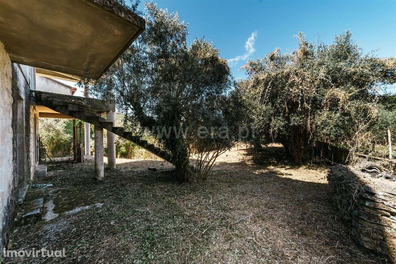 Moradia Isolada T4 / Covilhã, Ourondo - Grande imagem: 3/19