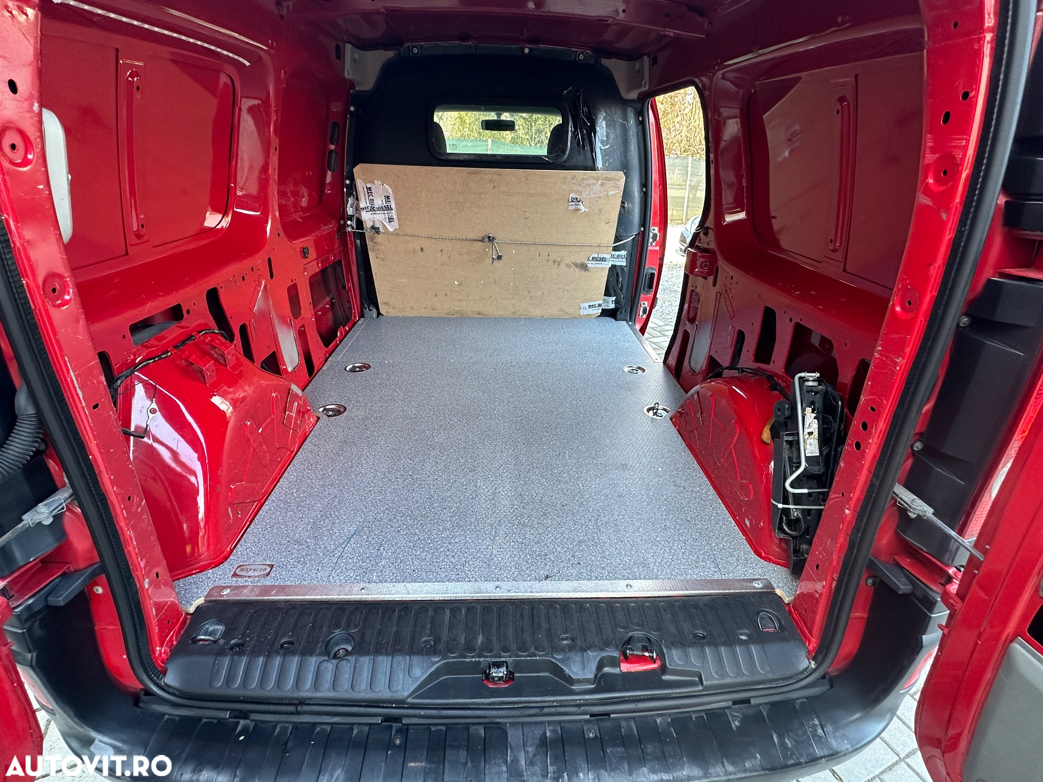 Renault Kangoo Maxi - 8