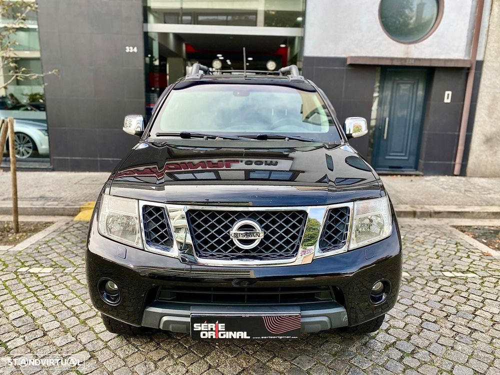 Nissan Navara 2.5 dCi CD XE 4WD - 3
