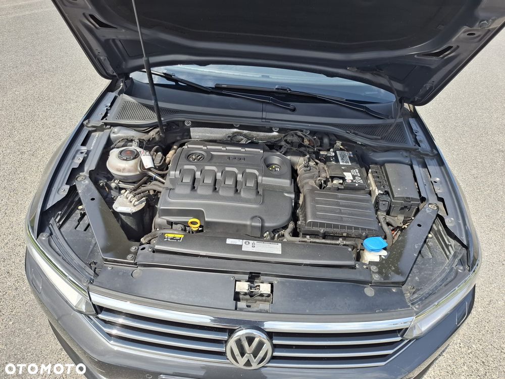 Volkswagen Passat 2.0 TDI BMT Highline DSG7 - 35