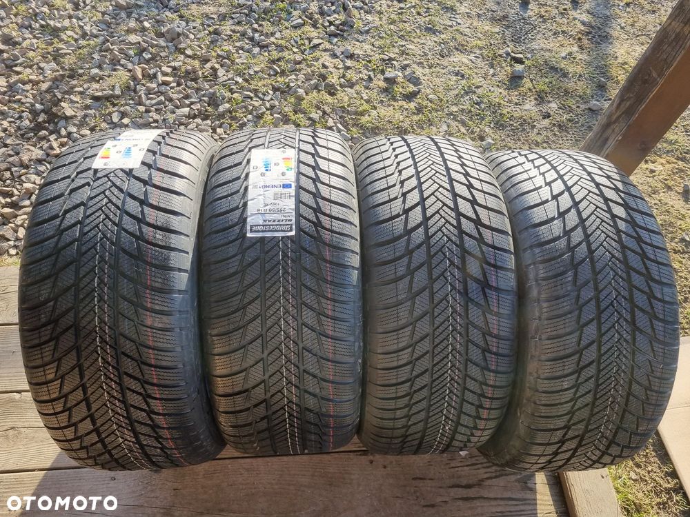 Opony Bridgestone Blizzak LM001 255/50R18 106V,XL 2021r.4x8mm jak nowe - 1