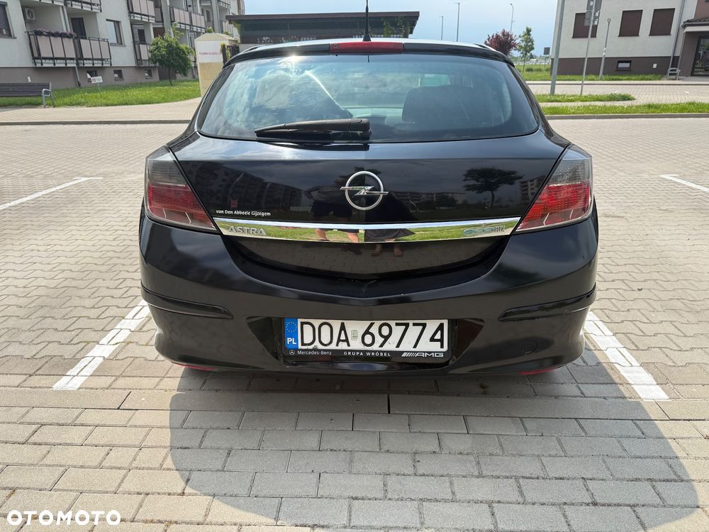 Opel Astra 1.3 CDTI - 4