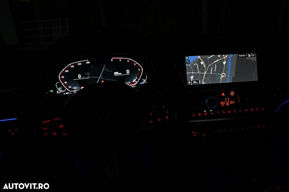 BMW Seria 3 330d xDrive AT MHEV - 14