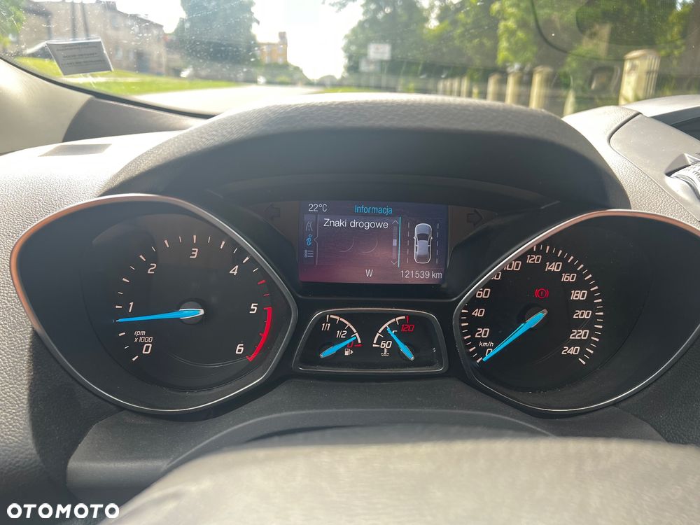 Ford Kuga 2.0 TDCi 4x4 Titanium - 20