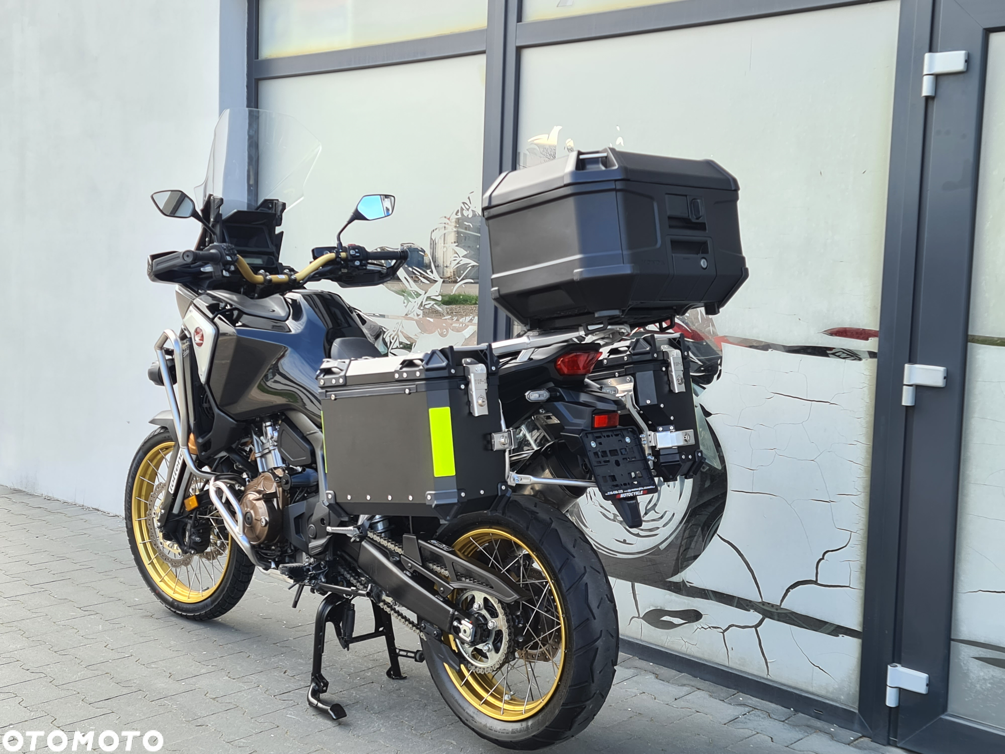 Honda CRF - 4