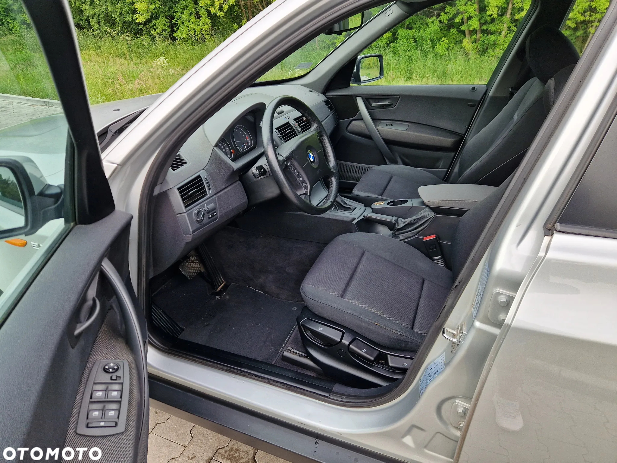 BMW X3 2.5i - 10