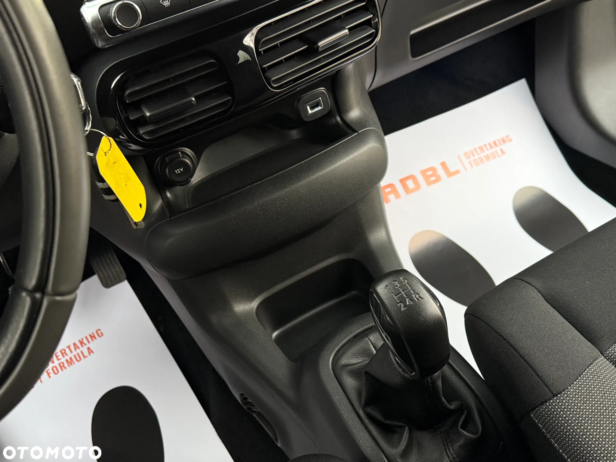 Citroën C4 Cactus 1.2 PureTech GPF Shine Pack S&S - 36