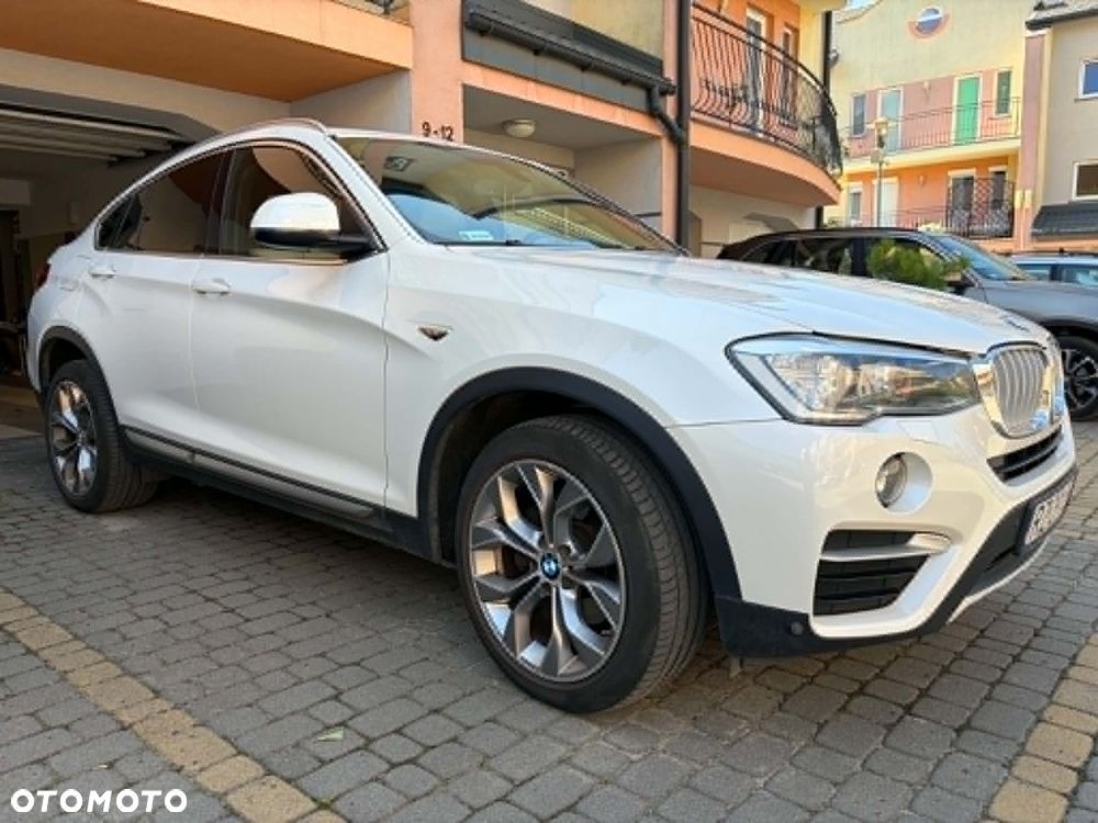 BMW X4 xDrive20i xLine - 11