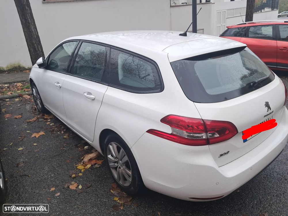 Peugeot 308 BlueHDi FAP 130 EAT6 Stop & Start Active - 4