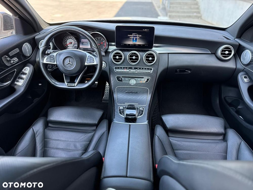 Mercedes-Benz Klasa C 450 AMG 4Matic 7G-TRONIC - 19