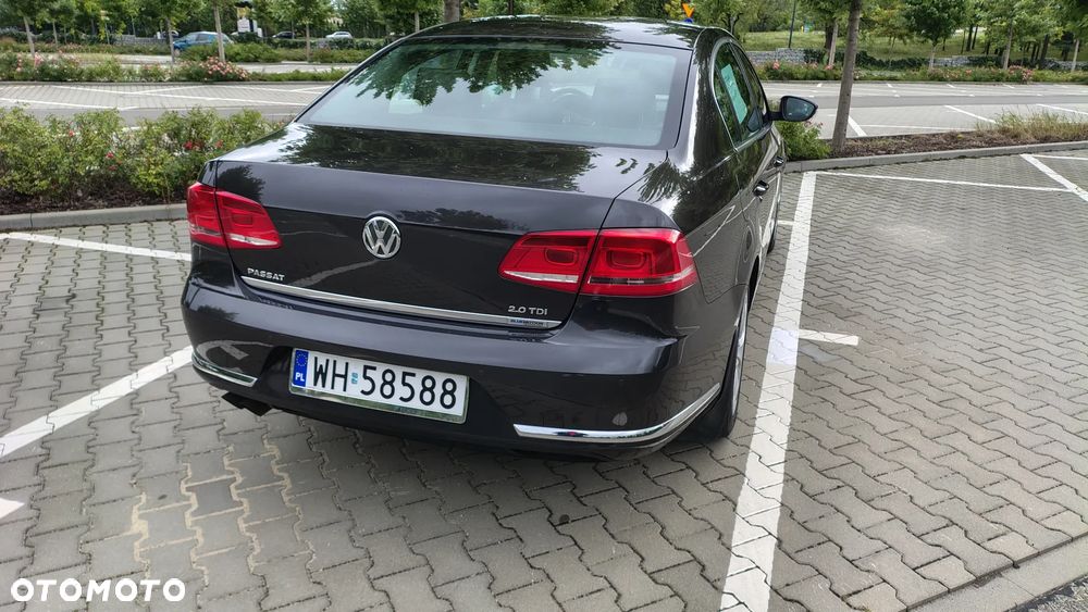 Volkswagen Passat 2.0 TDI DPF Highline DSG - 4