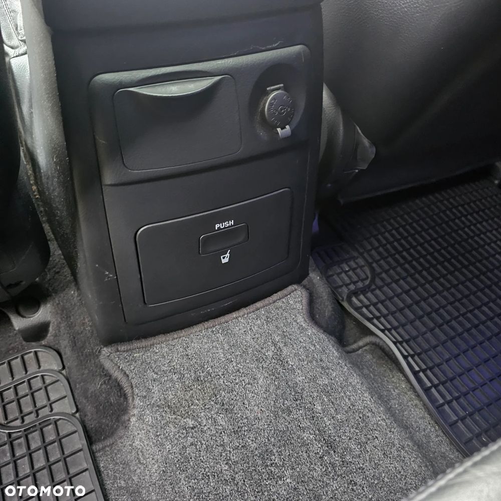 Kia Sorento 2.5 CRDi Freedom - 9