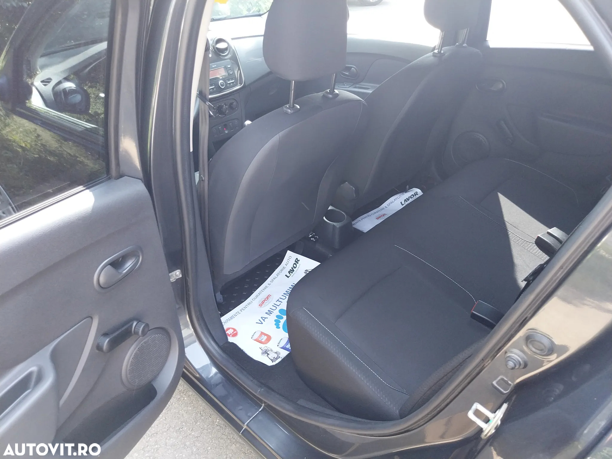 Dacia Logan 1.5 Blue dCi SL PLUS - 8