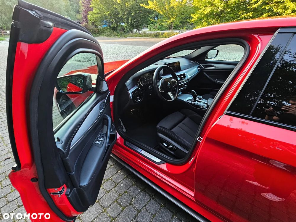 BMW Seria 5 540d xDrive M Sport sport - 12