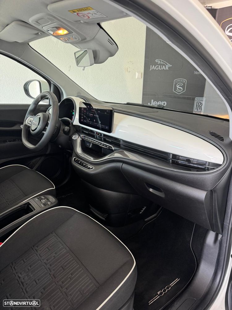 Fiat 500e - 17