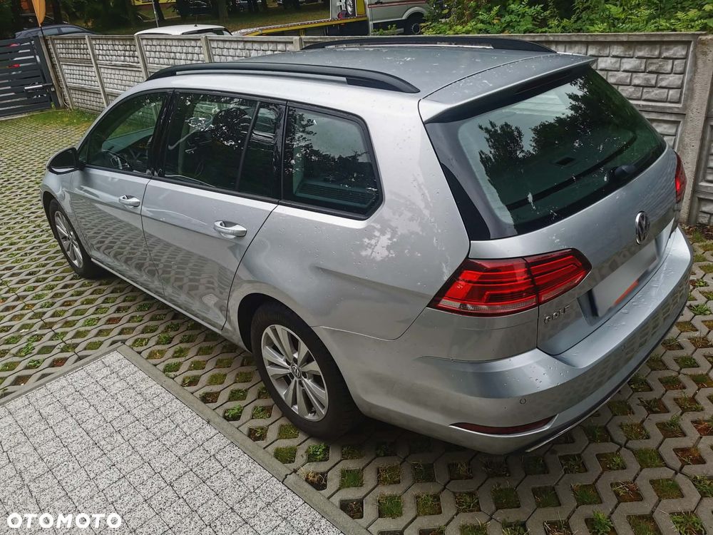 Volkswagen Golf 1.5 TSI BMT Evo Comfortline DSG - 3