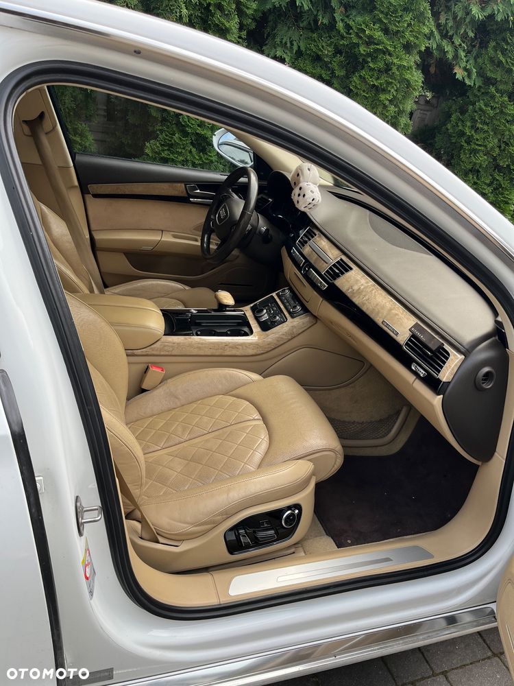 Audi A8 - 9